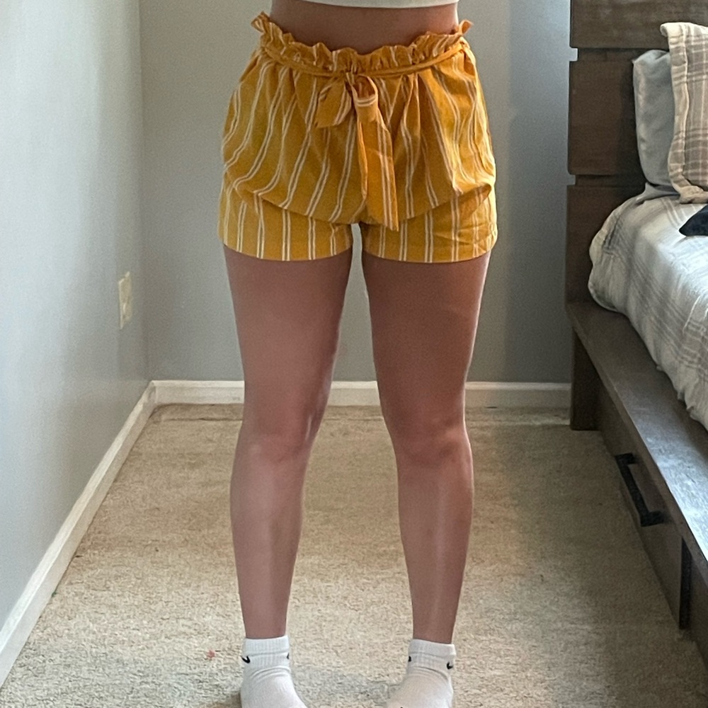 shein yellow and white stripped shorts